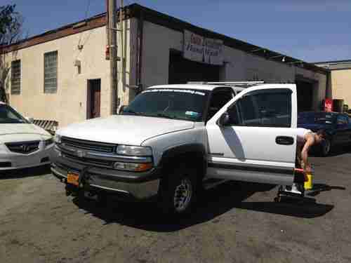 2001 Chevrolet Silverado 2500 LS Extended Cab Pickup 4-Door 6.0L, image 3