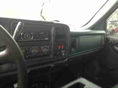 2001 Chevrolet Silverado 2500 LS Extended Cab Pickup 4-Door 6.0L, image 15