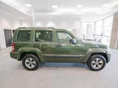 Sport SUV 3.7L CD 3.7L V6 ENGINE  (STD) Traction Control Stability Control ABS, US $14,995.00, image 8