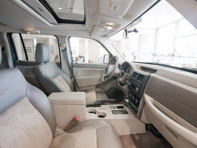 Sport SUV 3.7L CD 3.7L V6 ENGINE  (STD) Traction Control Stability Control ABS, US $14,995.00, image 17