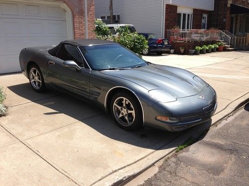 2003 chevrolet corvette convertible 50th anniversary edi  2-door 5.7l no reserve
