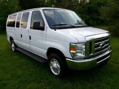 2012 ford econoline wagon e-350 super duty (cooper lanie 765-413-4384)