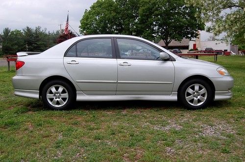 Very nice 2004 Toyota Corolla