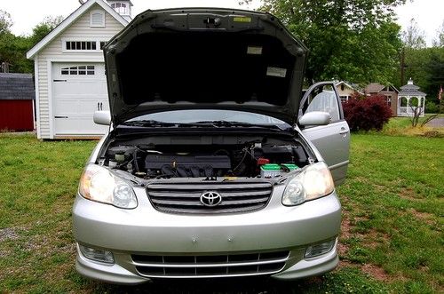 Very nice 2004 Toyota Corolla