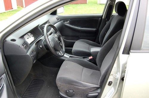 Very nice 2004 Toyota Corolla