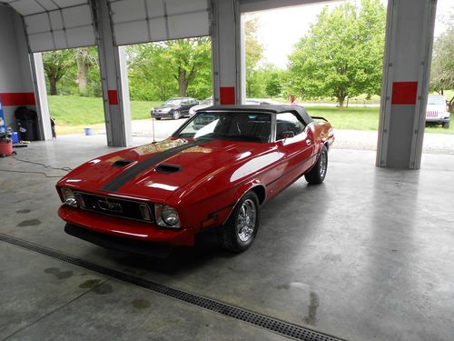 1973 ford mustang convertable