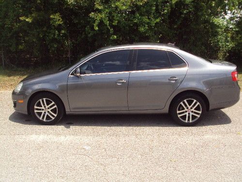 06 Jetta GLS TDI Nice Car Clean CarFax Runs Drives Great Low Reserve Great MPG!, image 10
