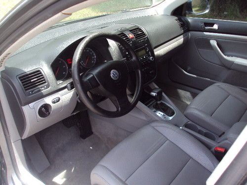 06 Jetta GLS TDI Nice Car Clean CarFax Runs Drives Great Low Reserve Great MPG!, image 14