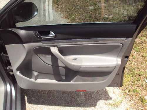 06 Jetta GLS TDI Nice Car Clean CarFax Runs Drives Great Low Reserve Great MPG!, image 15