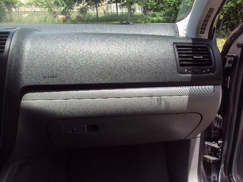 06 Jetta GLS TDI Nice Car Clean CarFax Runs Drives Great Low Reserve Great MPG!, image 21