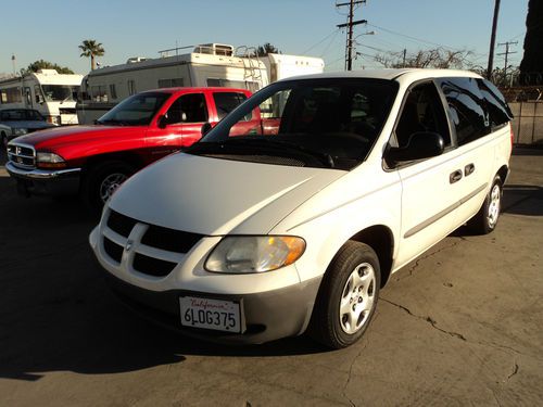 2002 dodge caravan se mini passenger van 4-door 3.3l, no reserve