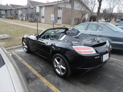 2008 saturn sky red line convertible 2-door 2.0l