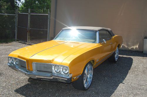 1970 oldsmobile cutlas convertable gold