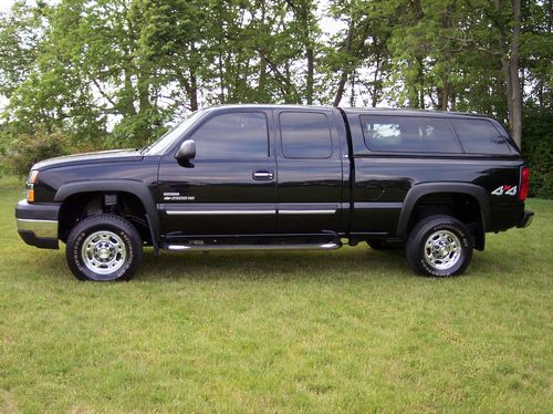 2003  chevrolet  silverado  2500hd  ext cab  (4dr)  ls  duramax  diesel