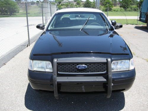 2002 ford crown victoria for parts or scrap (fleet #060016)