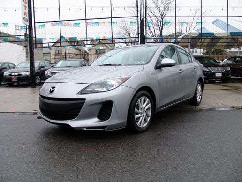 2012 mazda 3 i sedan 4-door 2.0l grand touring