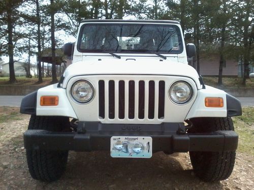 2003 jeep wrangler x sport utility 2-door 4.0l