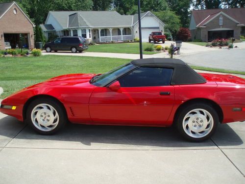 1995 chevrolet corvette convertible 2-door 5.7l