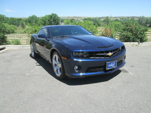 2011 chevrolet camaro ss coupe 2-door 6.2l