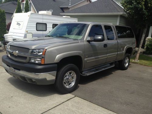 2003 chevy silverado 2500 extended cab with 10,000 original miles