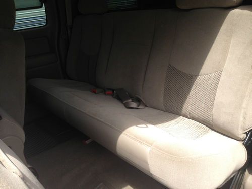 2003 Chevy Silverado 2500 Extended cab With 10,000 original miles, image 6