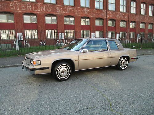 1985 cadillac coupe deville-67k original miles-well kept-must see-no reserve
