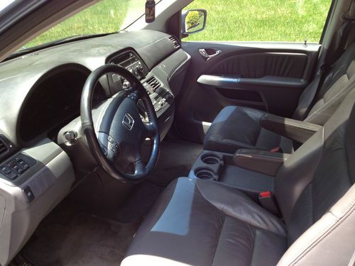 2006 Honda Odyssey - Ocean Mist Blue Exterior / Gray Leather Interior, image 11