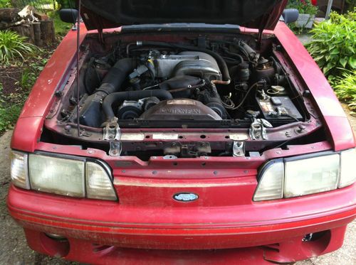 1988 mustang gt 5.0l conv. red/white/white