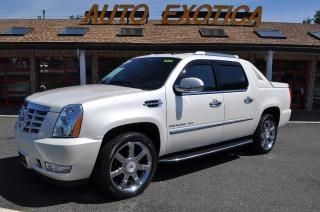 2011 cadillac escalade ext awd 4dr luxury