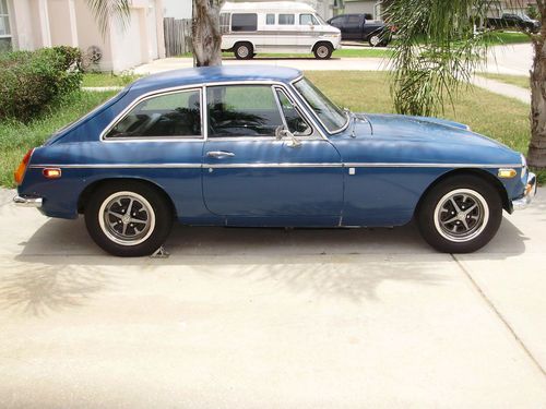MGB GT 1973 with Overdrive, image 2