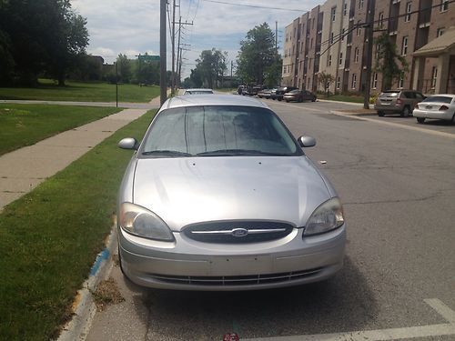 2001 ford taurus sel