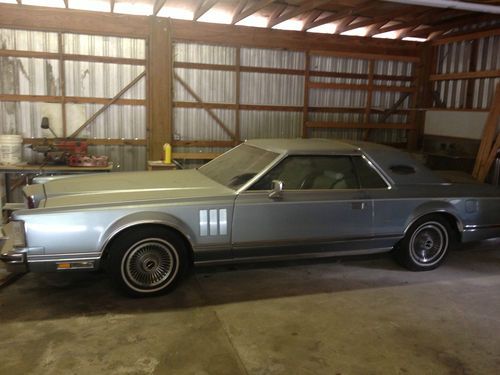 1979 lincoln continental base hardtop 2-door 6.6l