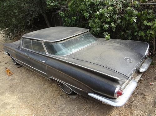 1960 buick electra base hardtop 4-door 6.6l