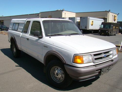 1997 ford ranger 2 door supercab pickup truck 4wd w/ canopy