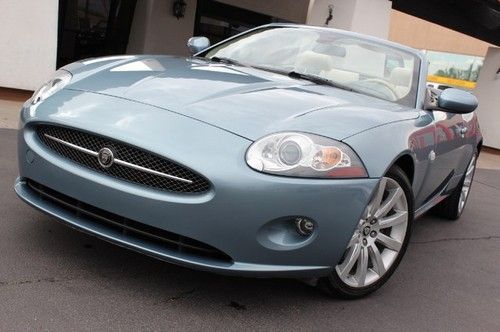 2007 jaguar xk convertible. luxury pkg. loaded. like new in/out. clean carfax.