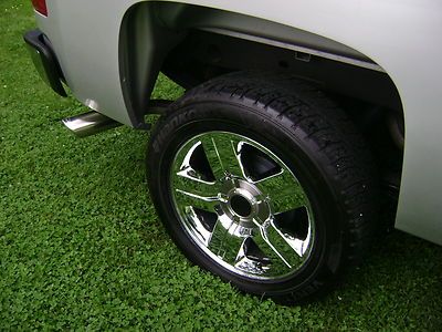 No Reserve Short-Bed 4x4 300HP V8 Remote Start Tow Pkg 20