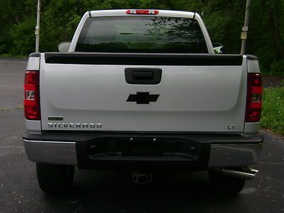 No Reserve Short-Bed 4x4 300HP V8 Remote Start Tow Pkg 20