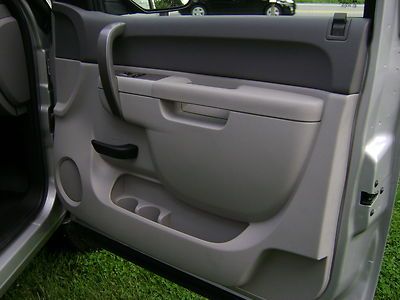 No Reserve Short-Bed 4x4 300HP V8 Remote Start Tow Pkg 20