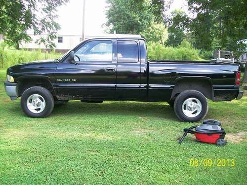 1999 dodge ram 1500 4x4 ext cab v8 5.9l 360 magnum loaded with features!