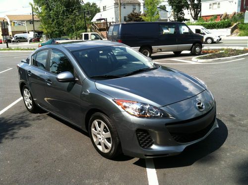 2012 mazda 3 i sedan 4-door 2.0l  drives and runs 100%