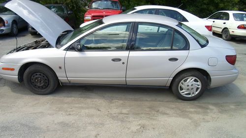 2001 saturn s series