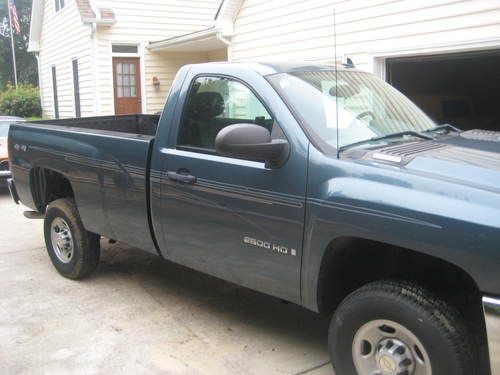 Chevy silverado 2500 hd less than 1000 miles 6.0 gas engine,ford ,dodge,trucks