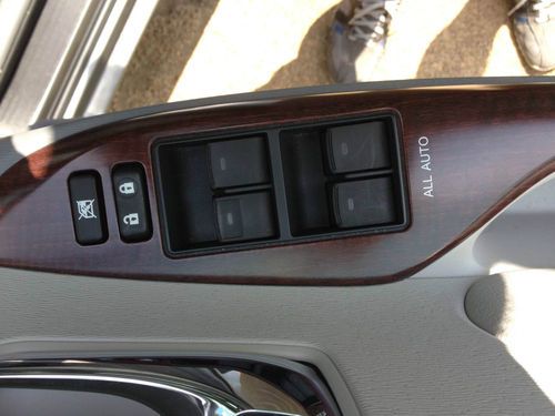 2012 Toyota Sienna XLE Mini Passenger Van 5-Door 3.5L, US $33,995.00, image 4