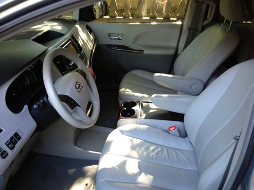 2012 Toyota Sienna XLE Mini Passenger Van 5-Door 3.5L, US $33,995.00, image 14