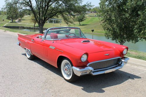 1957 ford thunderbird