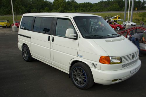 2003 volkswagen eurovan gls standard passenger van 3-door 2.8l