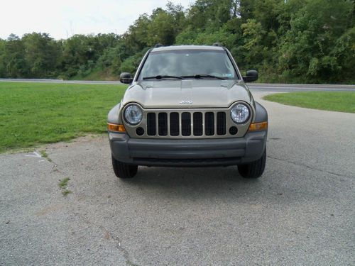 2005 Jeep Liberty Limited Sport Utility 4-Door 3.7L, US $7,500.00, image 16