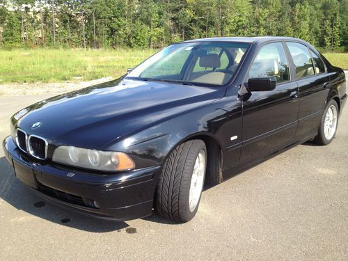 2002 bmw 520i sports package, black with tan leather