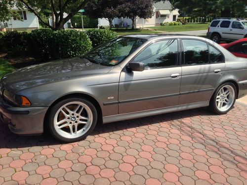 2003 bmw 540i base sedan 4-door 4.4l