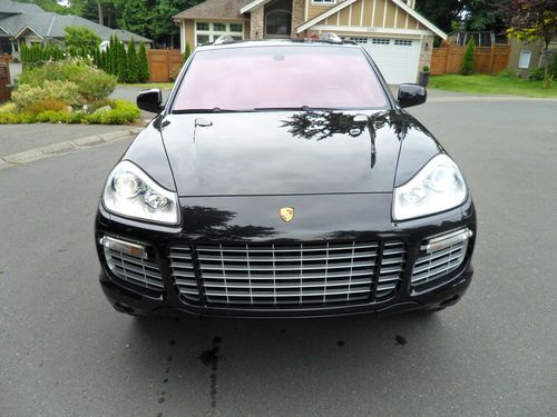 AMAZING Black on Black CAYENNE TURBO, image 4